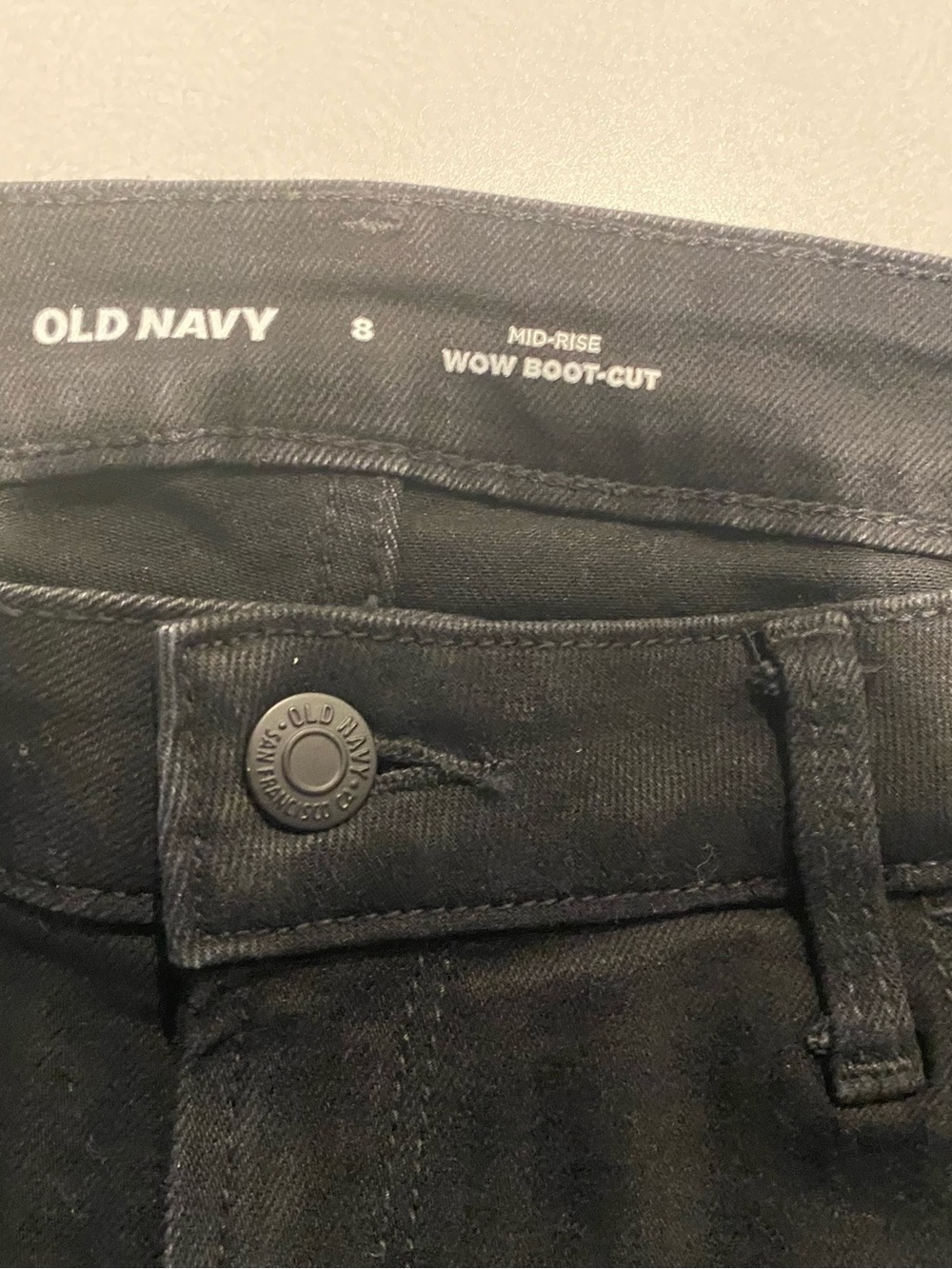 Old Navy Black Mid-Rise Wow Boot-Cut Jeans Size 8